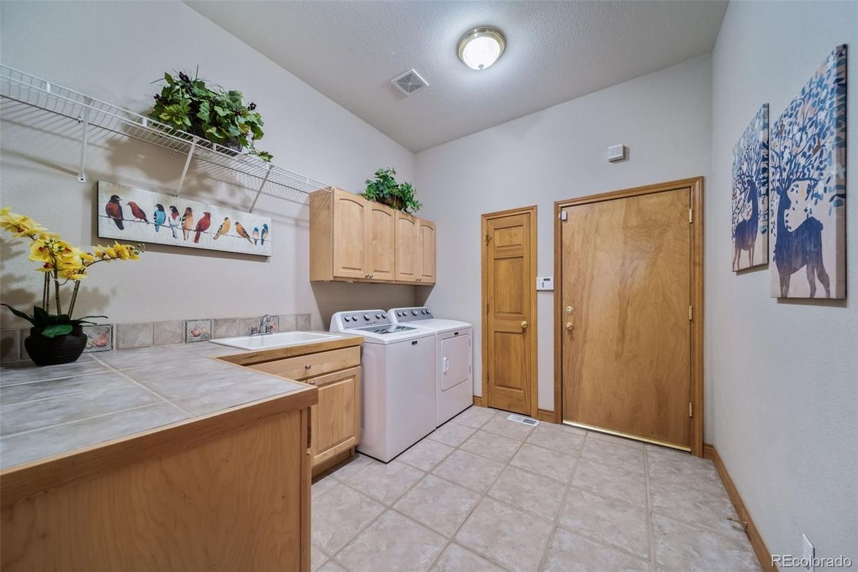 Interior, Washer