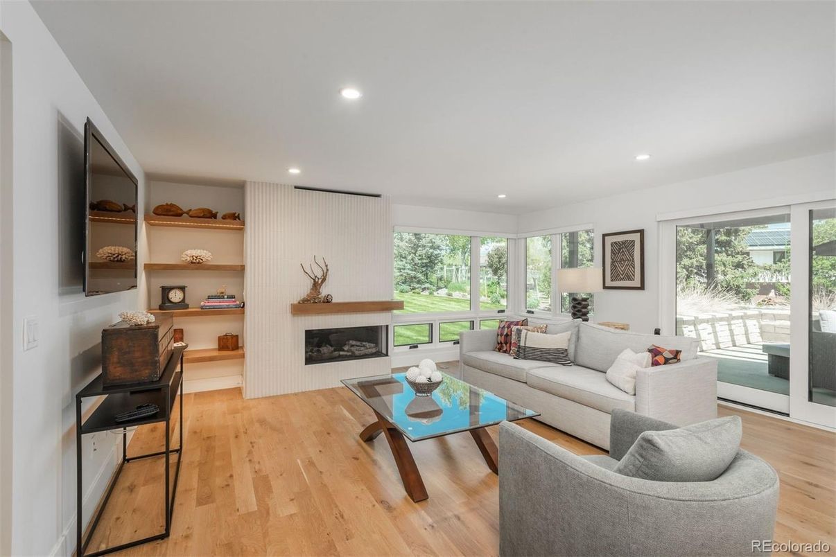 Fireplace, Interior, Living room, Recessed Lighting, Wood Texture Flooring