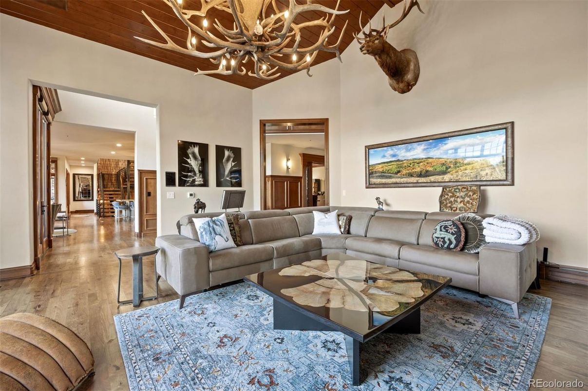 Chandelier, Interior, Living room, Recessed Lighting, Wooden Ceilings, Wood Texture Flooring