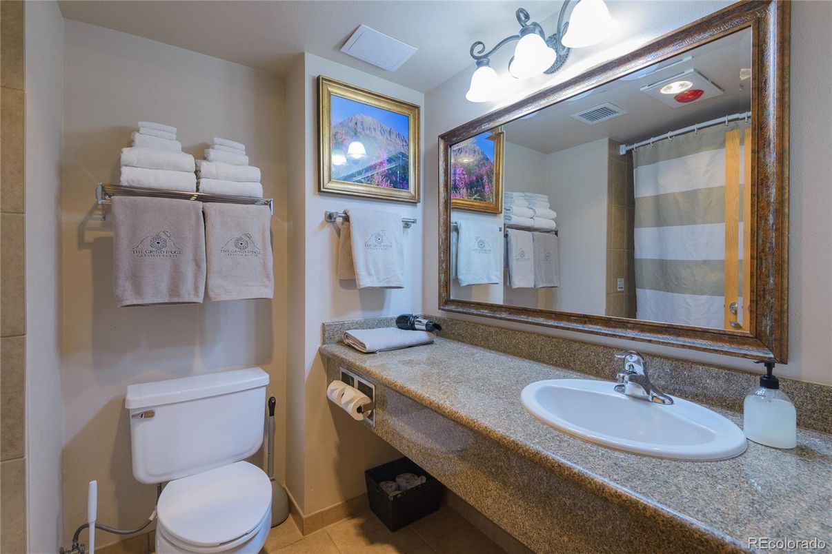 Bathroom, Interior