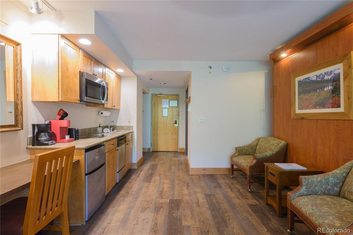 Interior, Kitchen, Recessed Lighting, Wood Texture Flooring