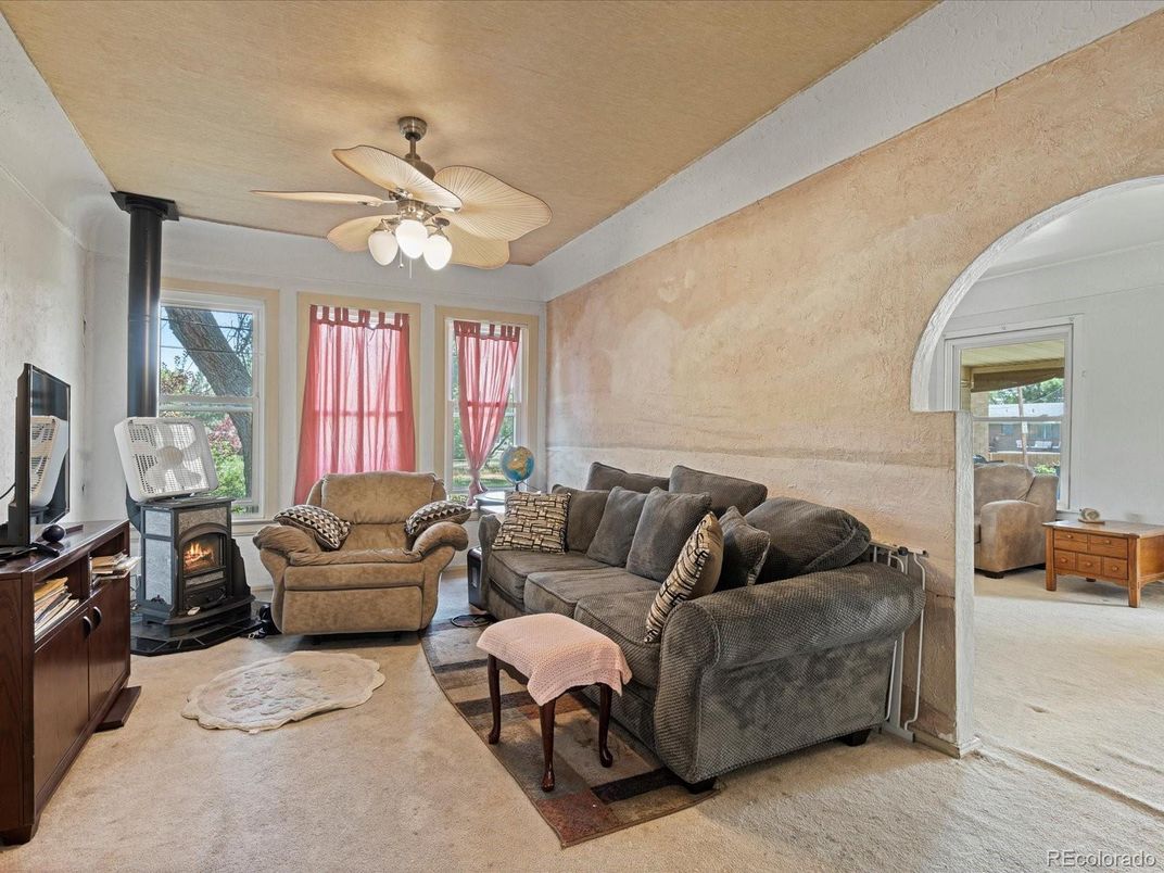 Fireplace, Interior, Living room