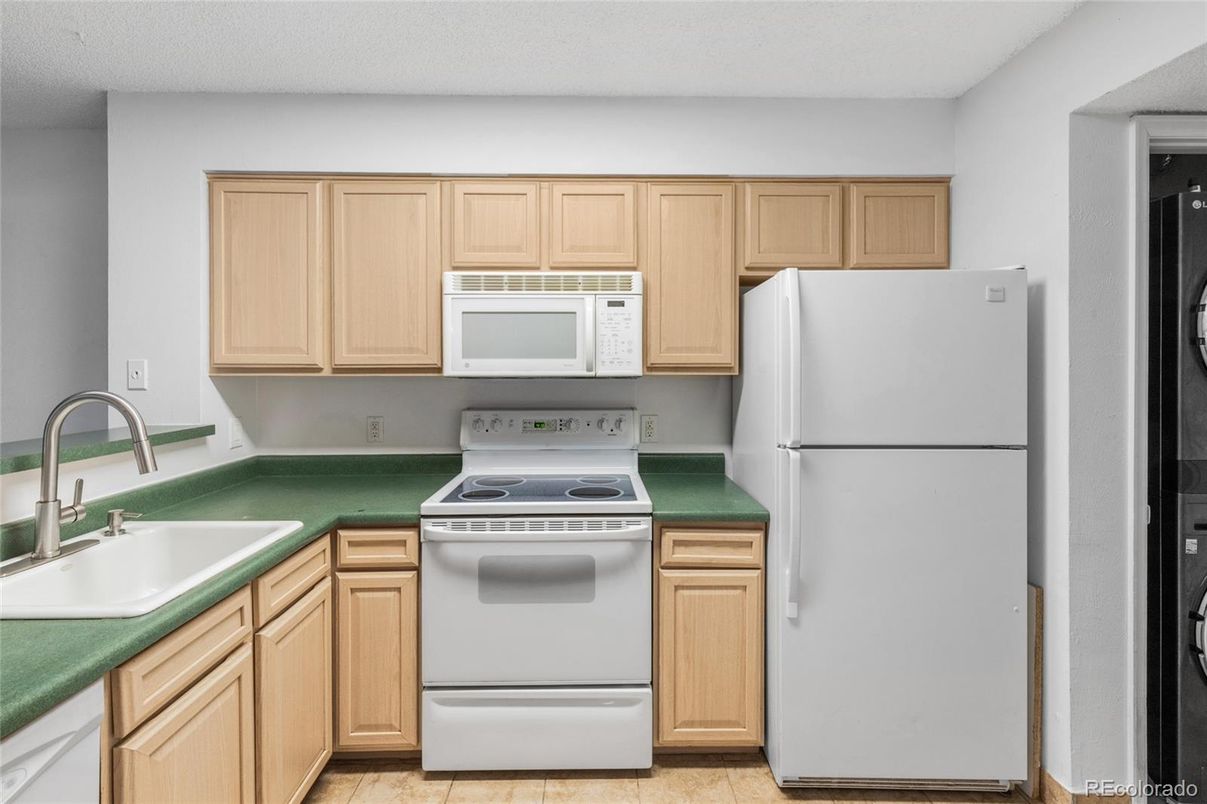 Interior, Kitchen, Washer