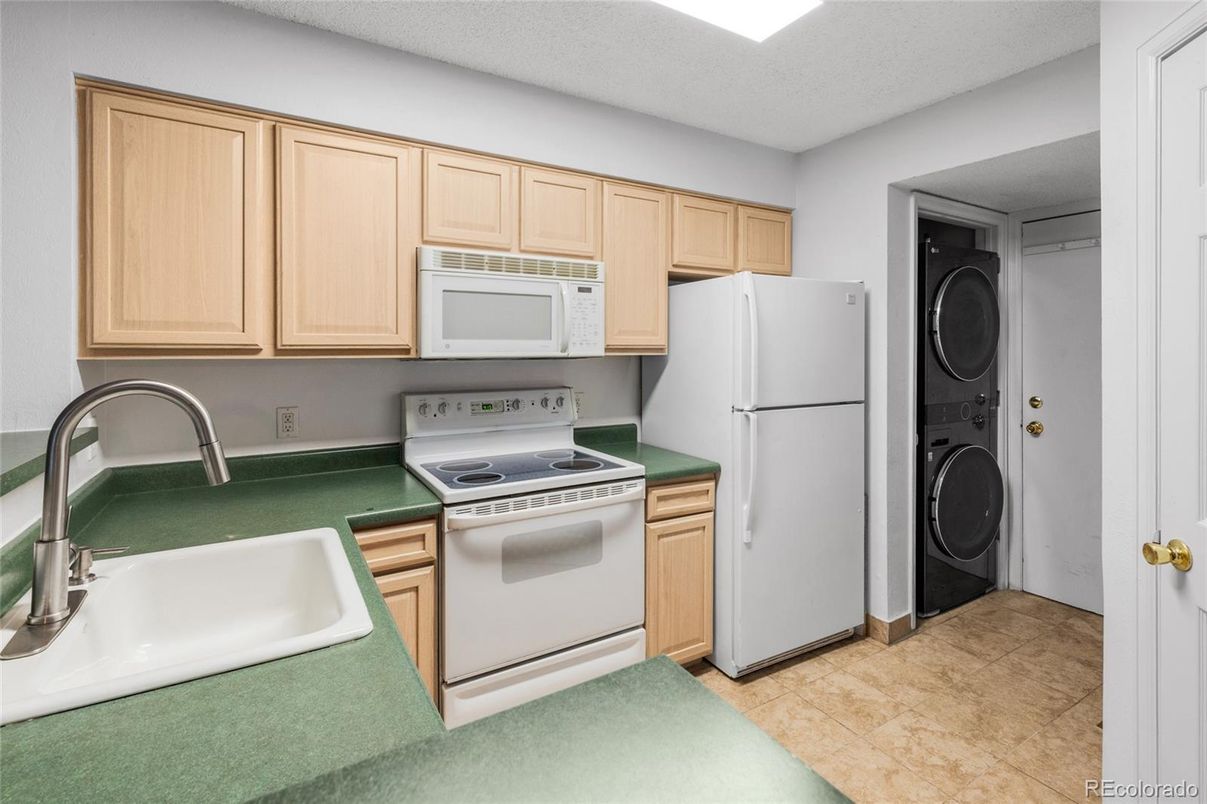 Interior, Kitchen, Washer