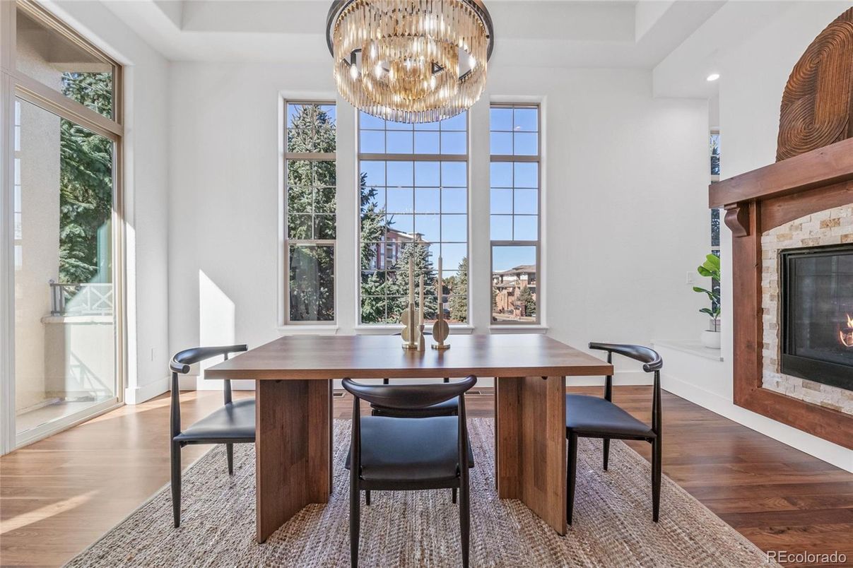 Chandelier, Dining room, Fireplace, Interior, Recessed Lighting, Wood Texture Flooring