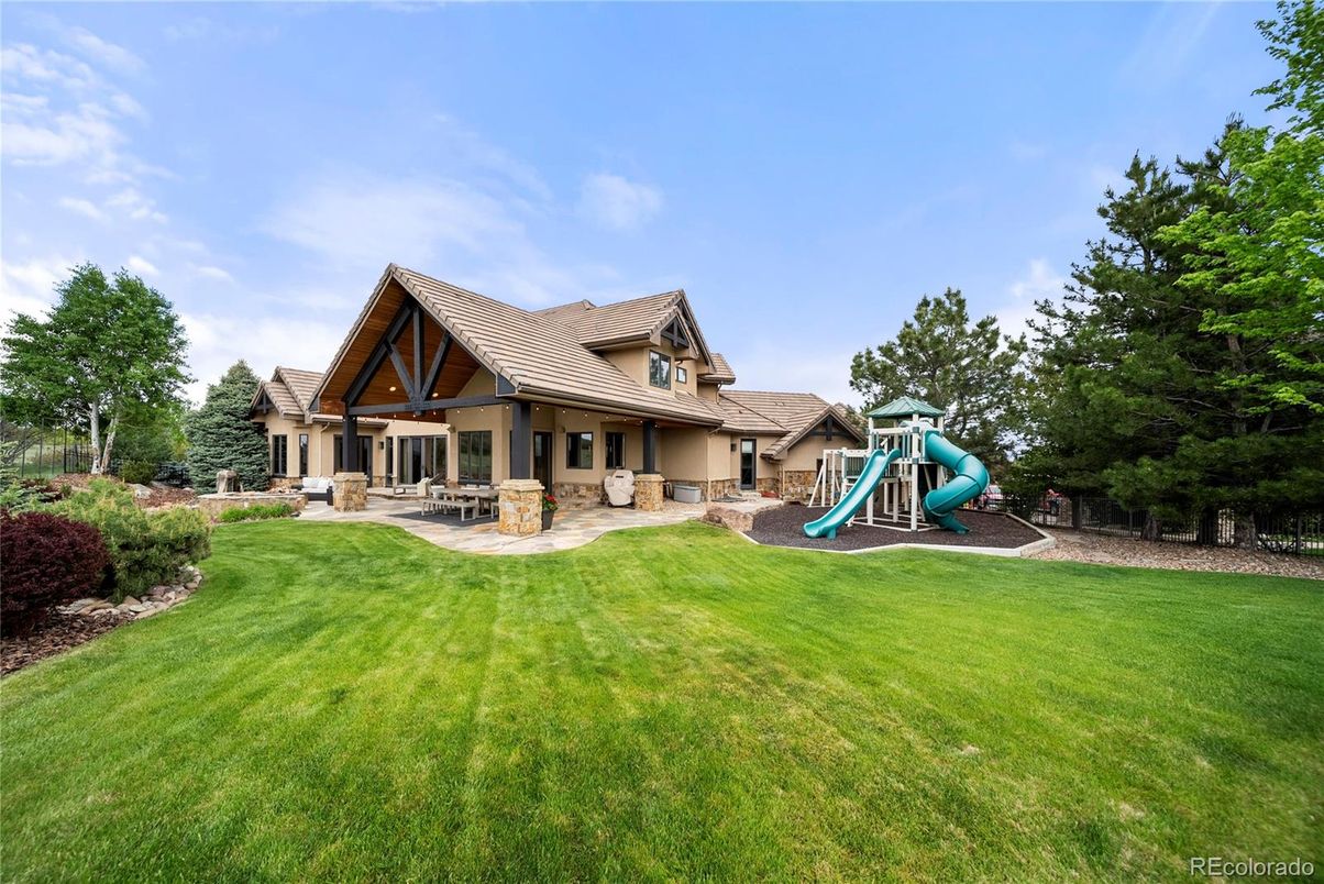 Backyard, Exterior, Playground