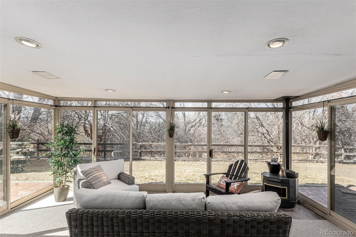 Interior, Recessed Lighting, Sun Room