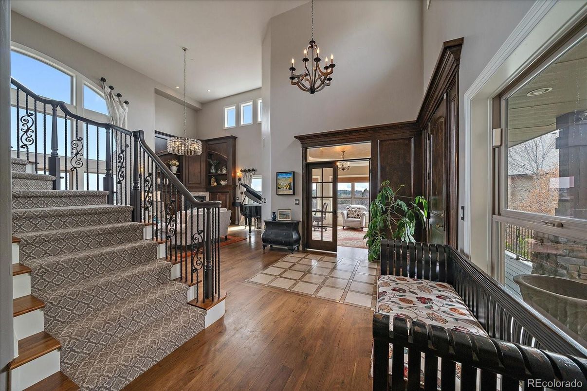 Chandelier, Interior, Recessed Lighting, Wood Texture Flooring