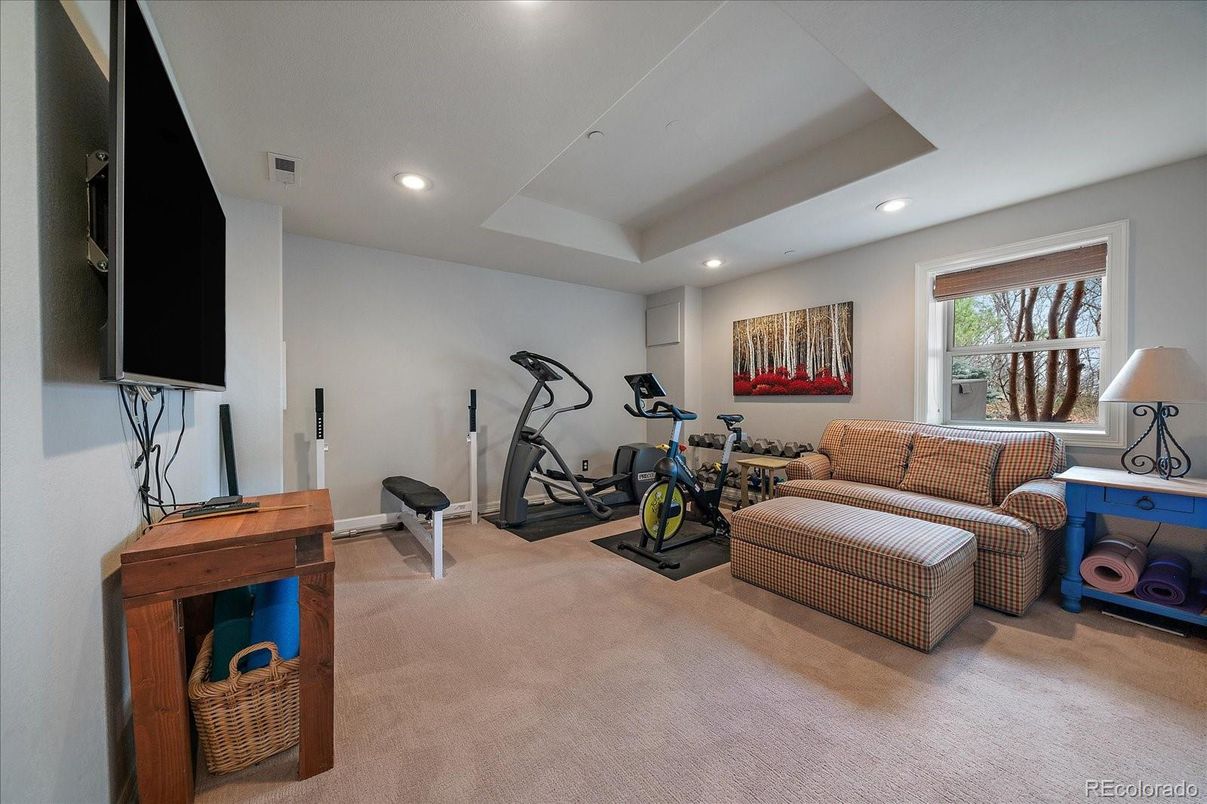 Fitness Equipment, Interior, Recessed Lighting