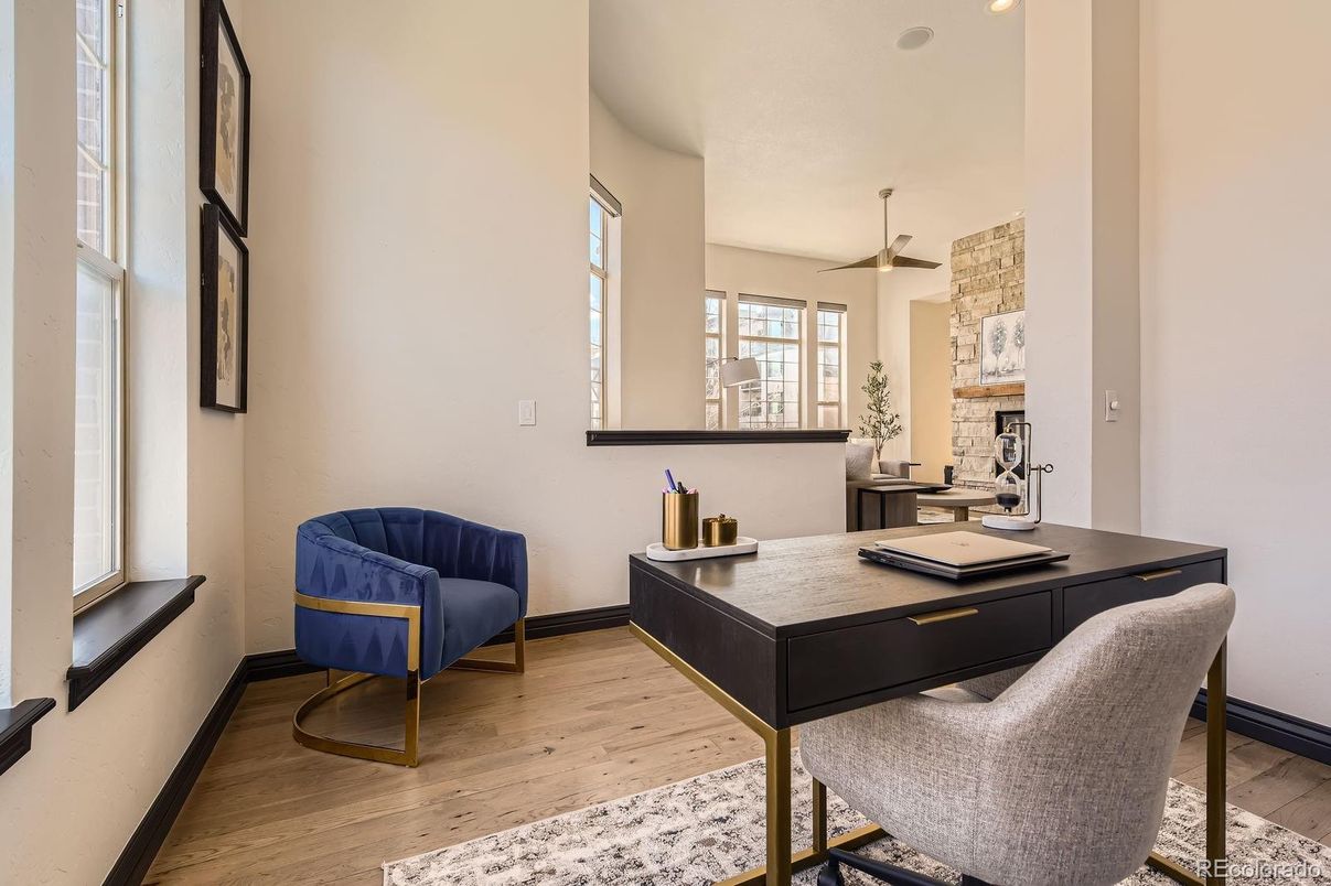 Home Office, Interior, Recessed Lighting, Wood Texture Flooring