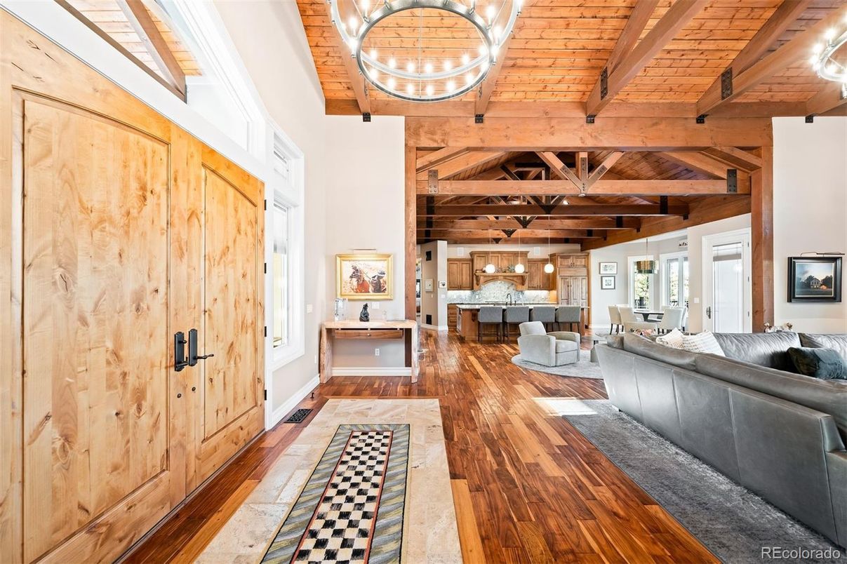 Interior, Kitchen, Living room, Pendant Lights, Wooden Beams, Wooden Ceilings, Wood Texture Flooring
