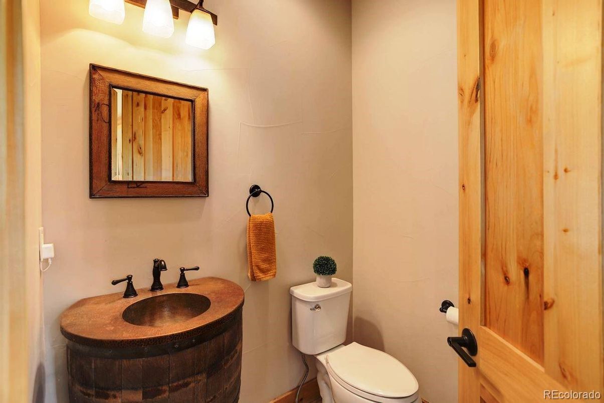 Bathroom, Interior