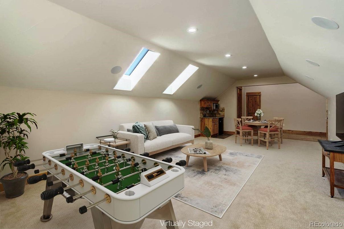Dining room, Game Room, Interior, Living room, Recessed Lighting