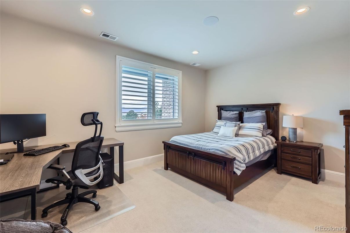 Bedroom, Home Office, Interior, Recessed Lighting