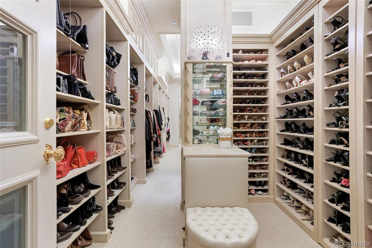 Interior, Walk-in Closets