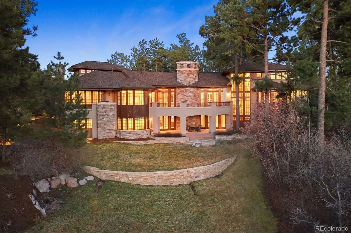 Backyard, Exterior, Facade, French Provincial