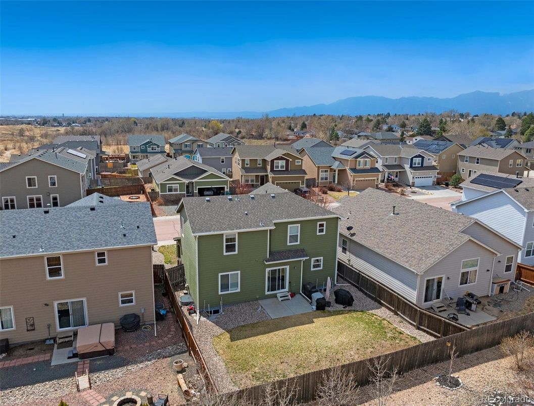 Exterior, Drone