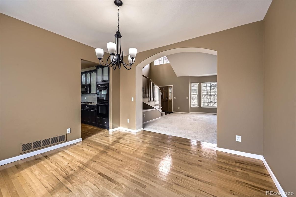 Chandelier, Empty room, Interior, Pendant Lights, Wood Texture Flooring