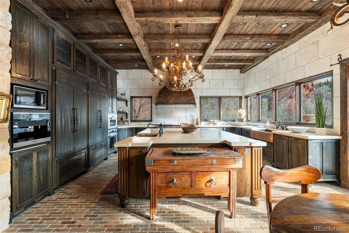 Chandelier, Interior, Kitchen, Recessed Lighting, Wooden Beams, Wooden Ceilings