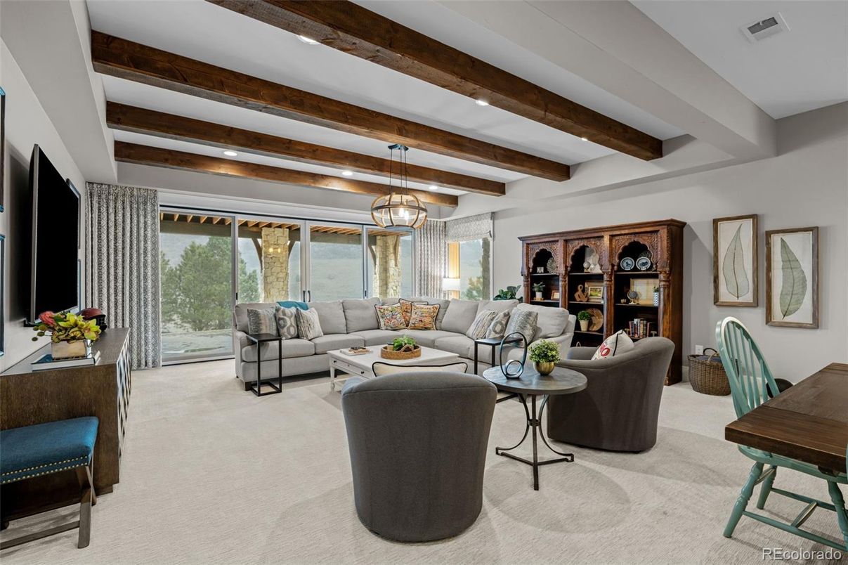 Interior, Living room, Pendant Lights, Recessed Lighting, Wooden Beams