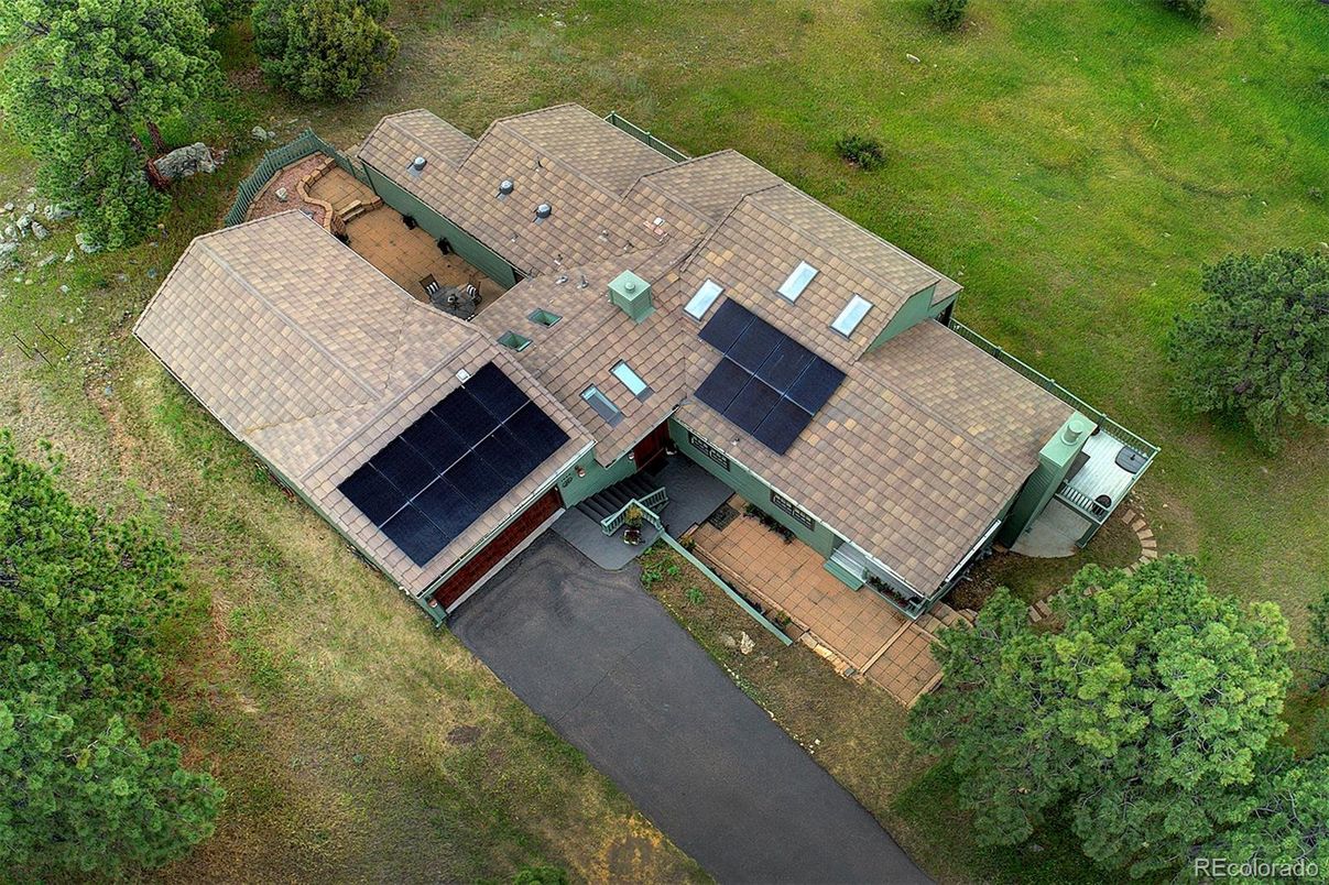 Exterior, Drone