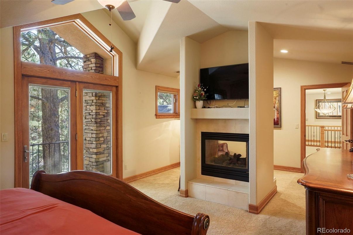 Bedroom, Fireplace, Interior, Pendant Lights, Recessed Lighting