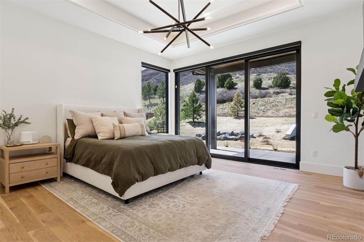 Bedroom, Interior, Pendant Lights, Wood Texture Flooring