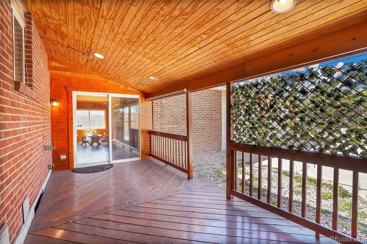 Exterior, Wooden Ceilings, Wood Texture Flooring