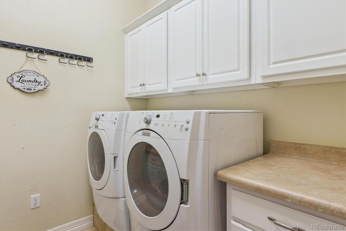 Interior, Washer