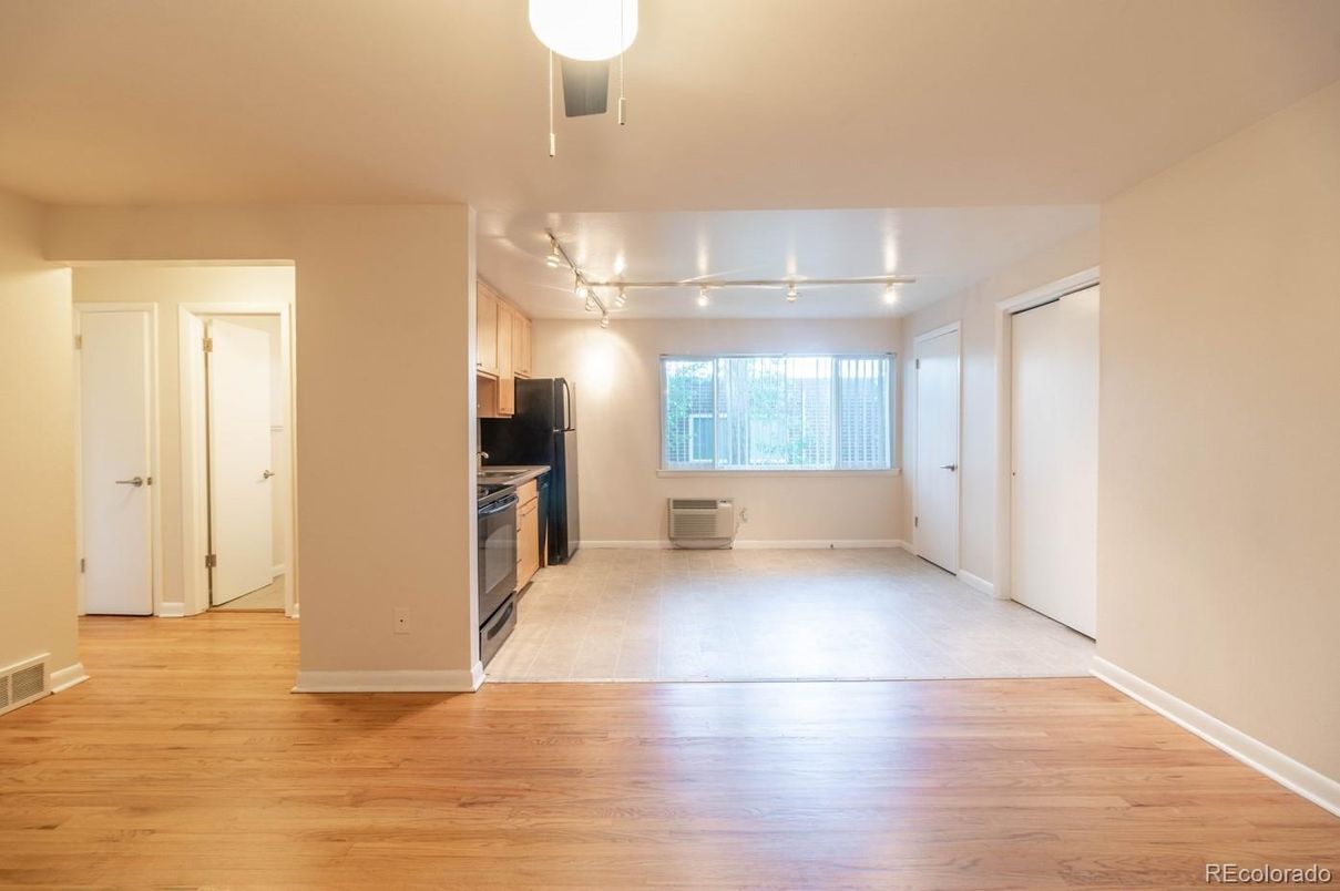 Empty room, Interior, Kitchen, Wood Texture Flooring