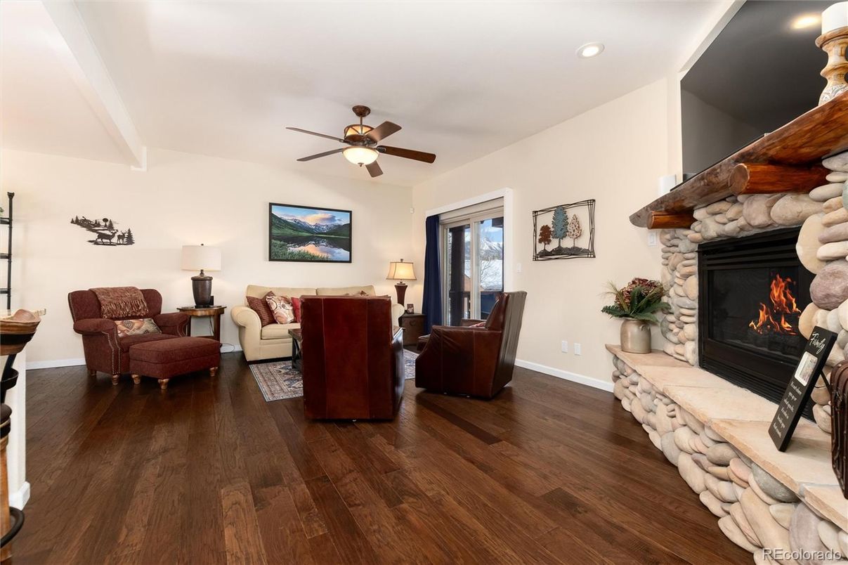Fireplace, Interior, Living room, Recessed Lighting, Wood Texture Flooring