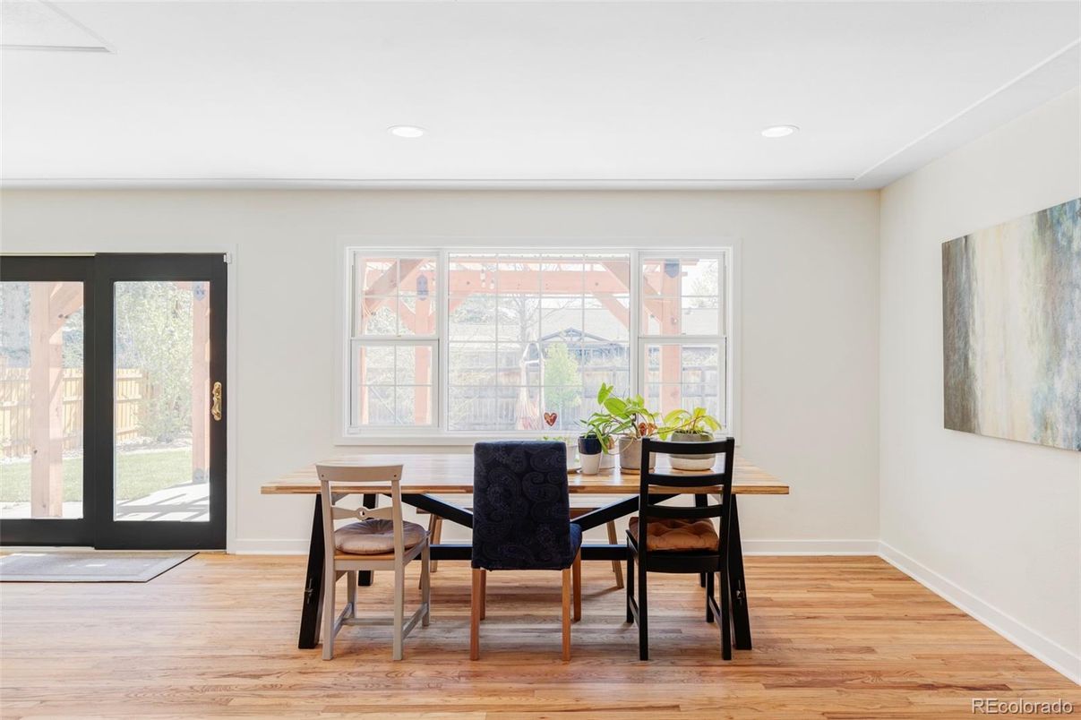 Dining room, Interior, Recessed Lighting, Wood Texture Flooring
