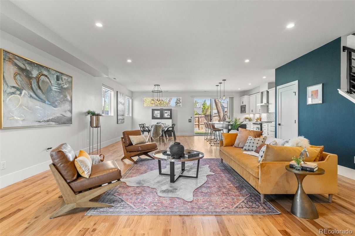 Dining room, Interior, Kitchen, Living room, Pendant Lights, Recessed Lighting, Wood Texture Flooring