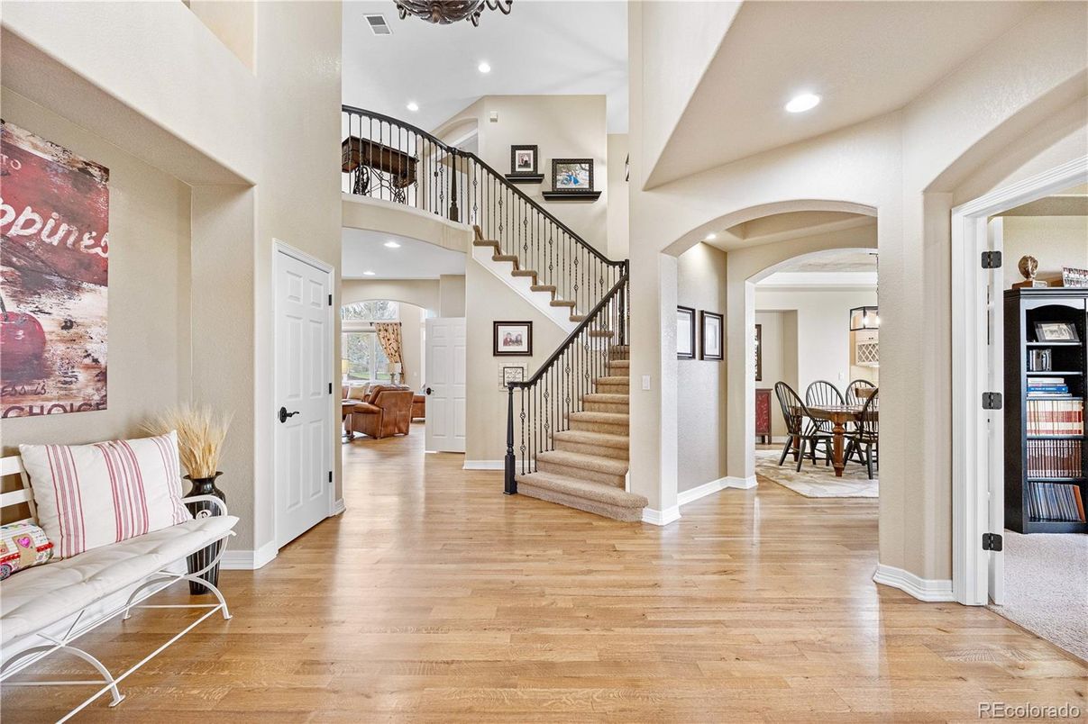 Dining room, Interior, Recessed Lighting, Wood Texture Flooring
