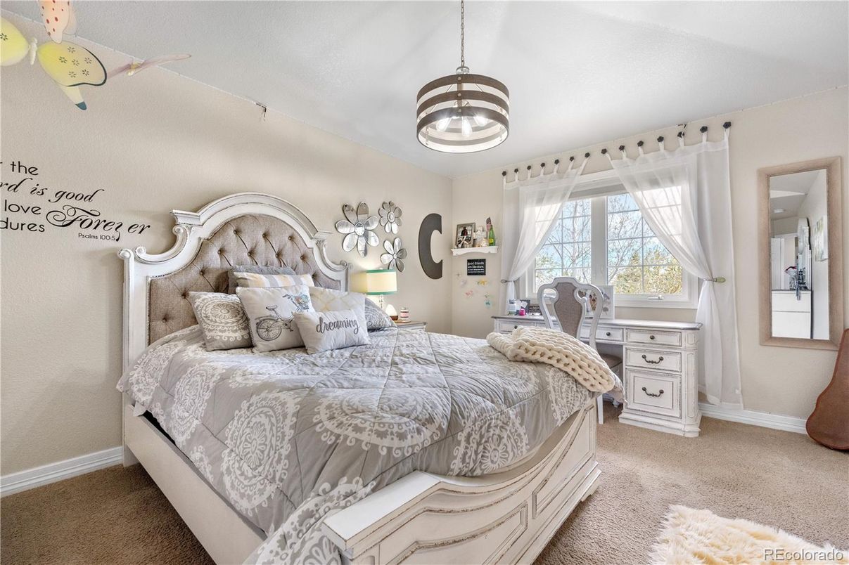 Bedroom, Home Office, Interior, Pendant Lights