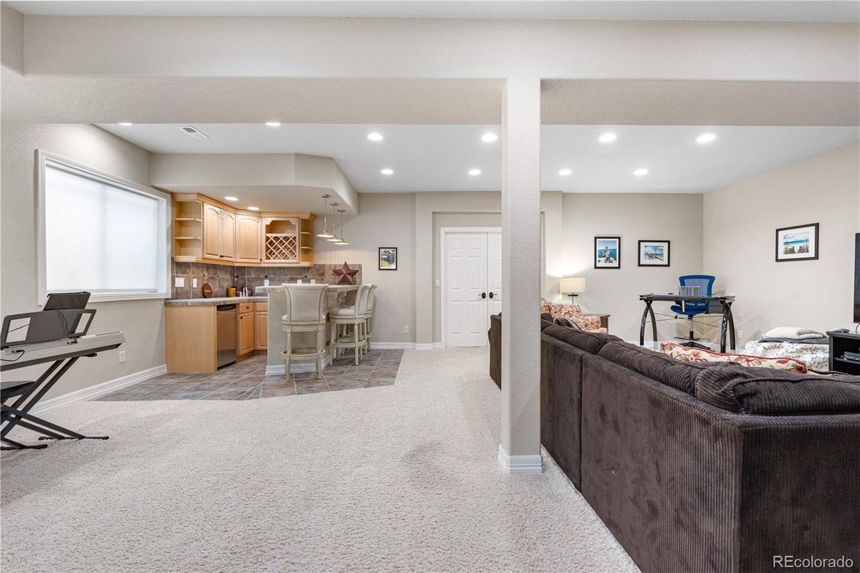 Interior, Kitchen, Living room, Recessed Lighting