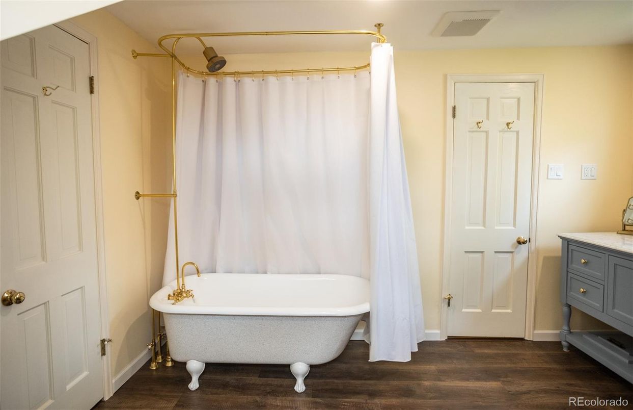 Bathroom, Free Standing Baths, Interior, Wood Texture Flooring