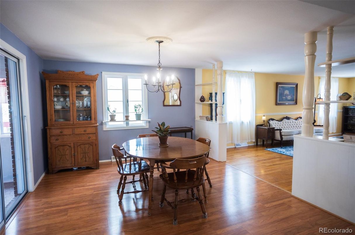 Chandelier, Dining room, Interior, Living room, Wood Texture Flooring
