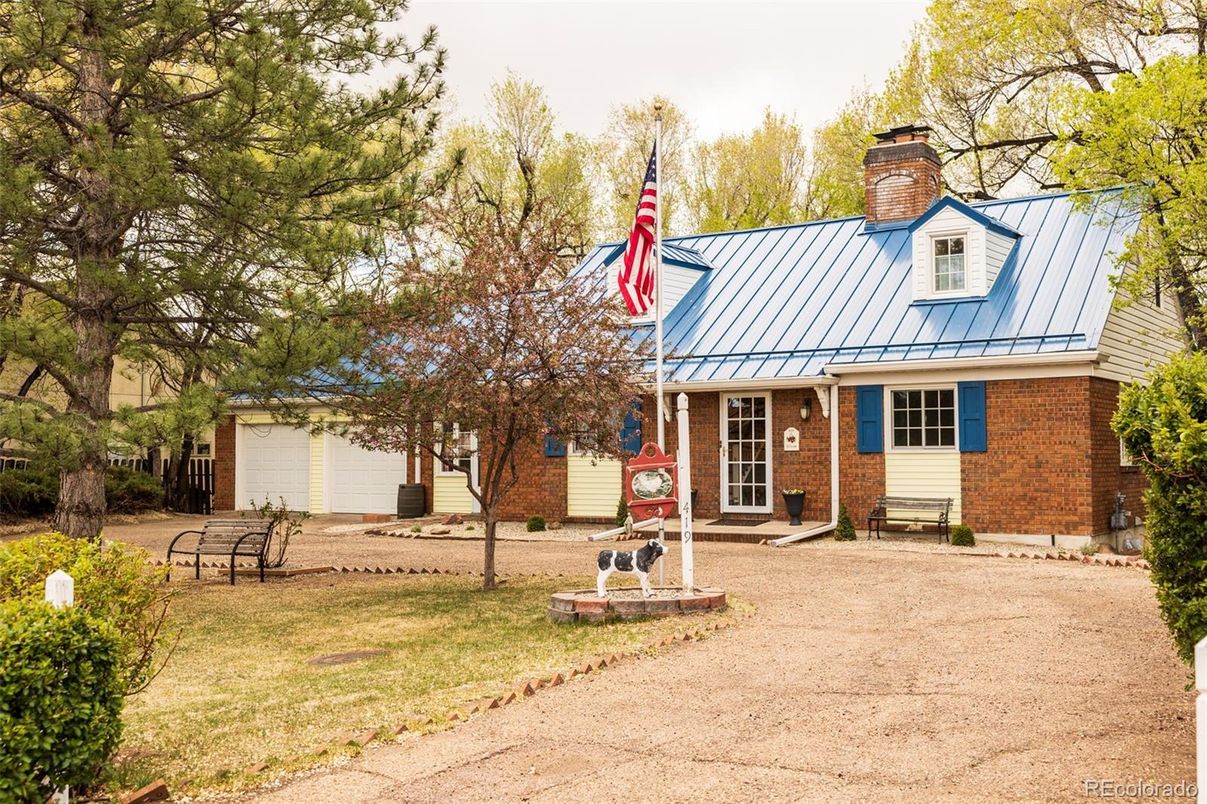 Attached, Exterior, Facade, Brick Facade, Cape Cod