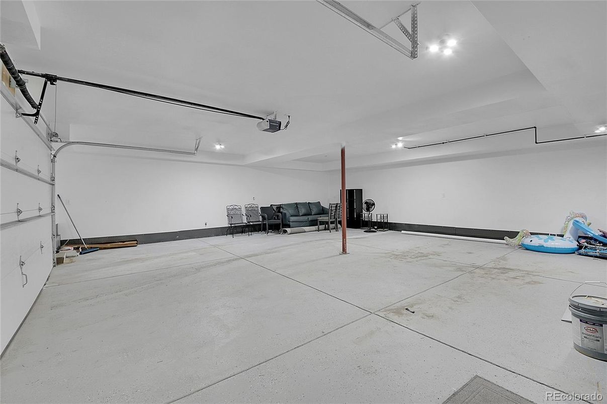 Garage, Interior, Recessed Lighting