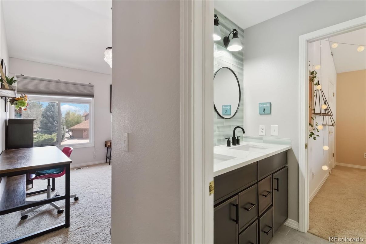 Bathroom, Home Office, Interior