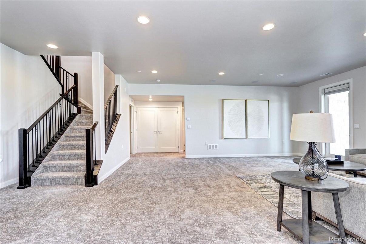 Interior, Recessed Lighting
