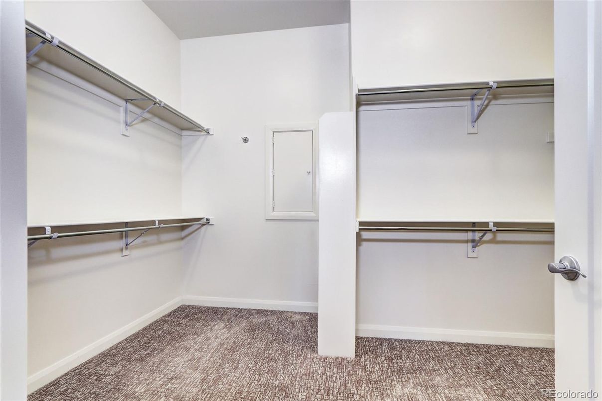 Interior, Walk-in Closets