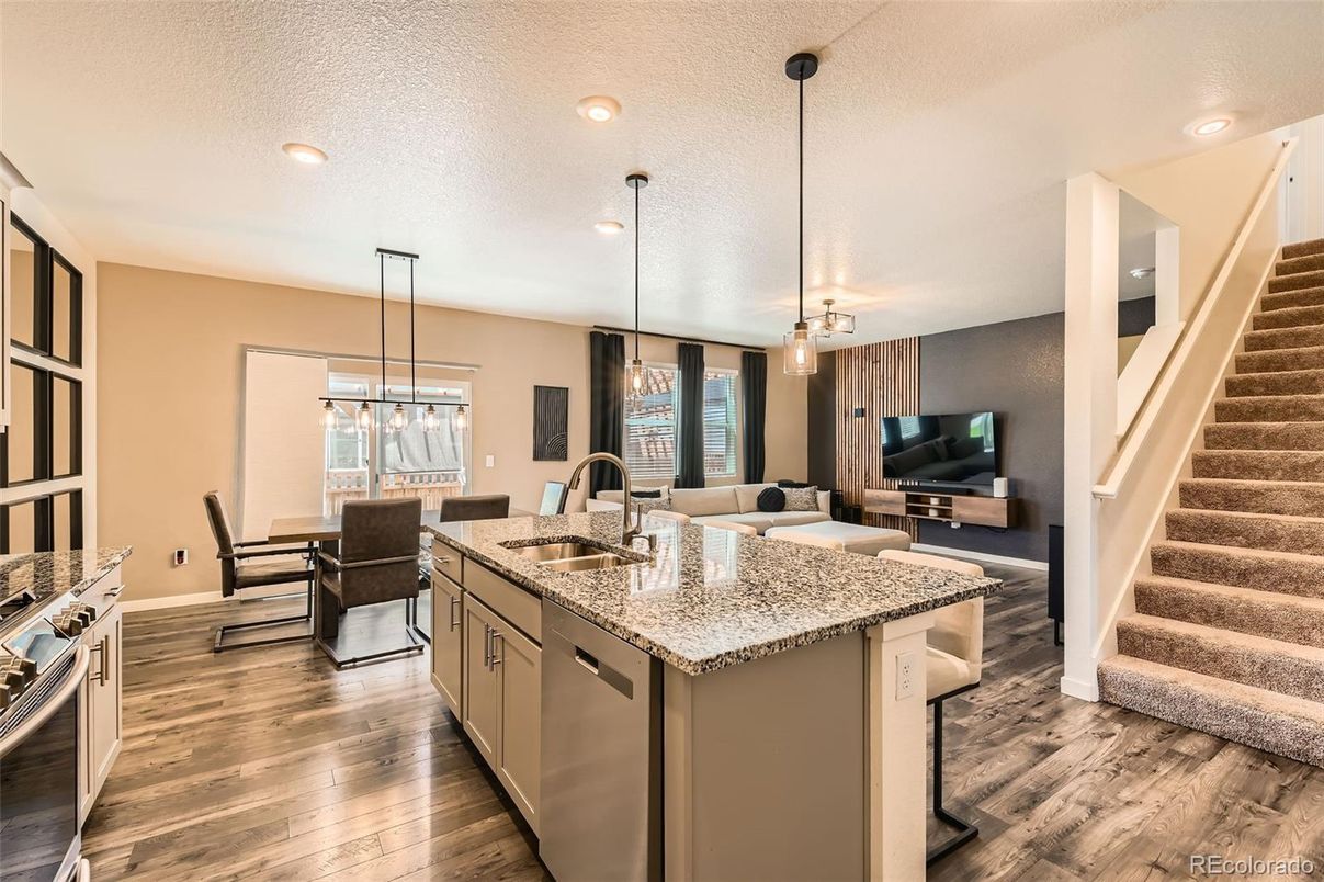 Dining room, Interior, Kitchen, Living room, Pendant Lights, Recessed Lighting, Wood Texture Flooring