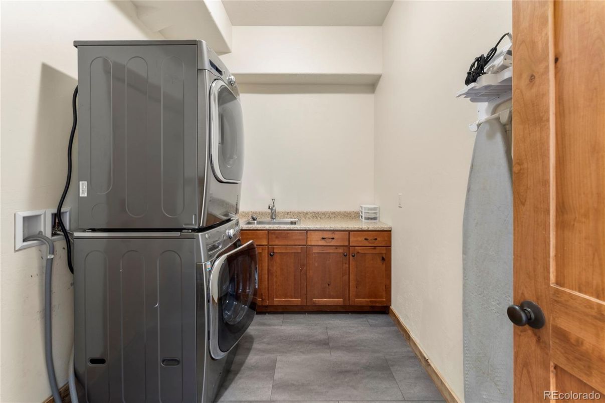 Interior, Washer