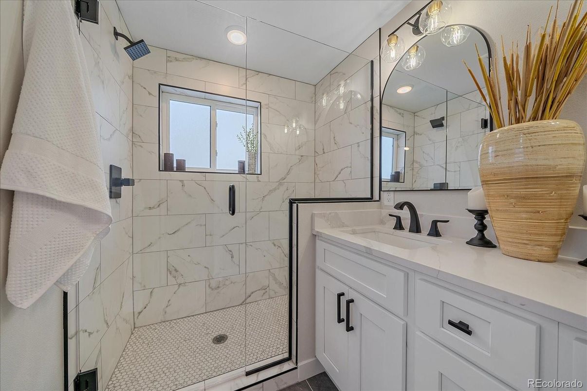 Bathroom, Interior, Marble Walls