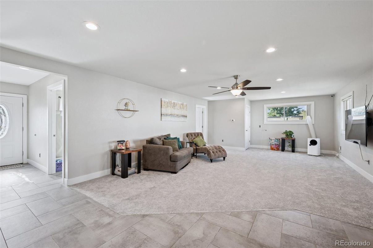 Interior, Living room, Recessed Lighting