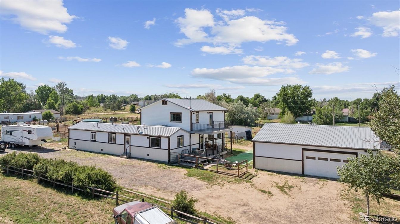 Exterior, Drone