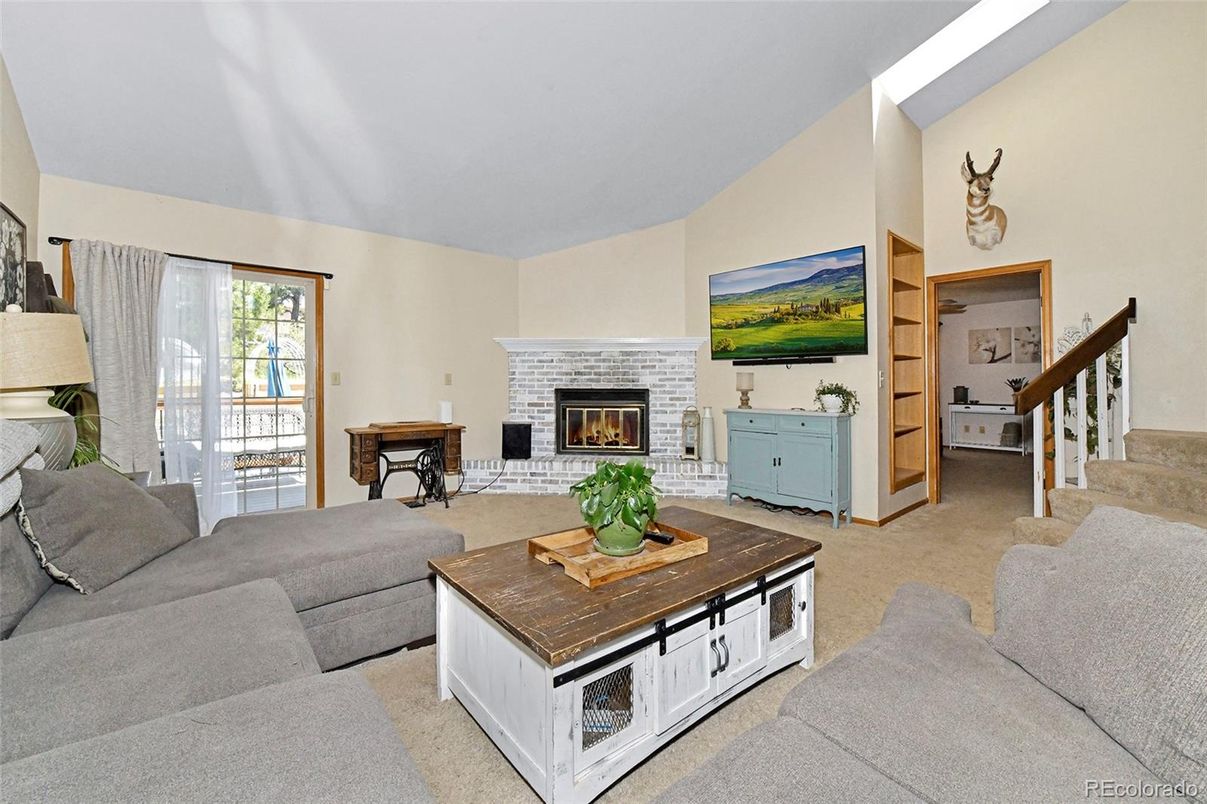 Fireplace, Interior, Living room