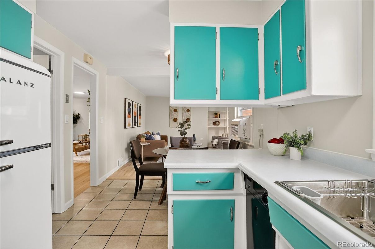 Dining room, Interior, Kitchen